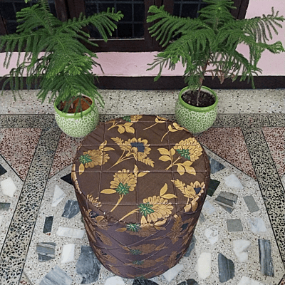 DCM5 Sitting Stool