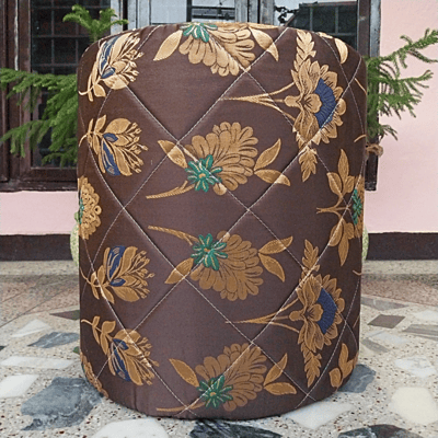 DCM5 Sitting Stool
