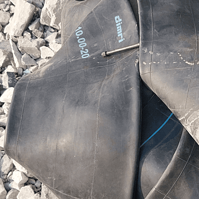 Tyre Size 10.00-20 Back Tyre पीछे का टायर